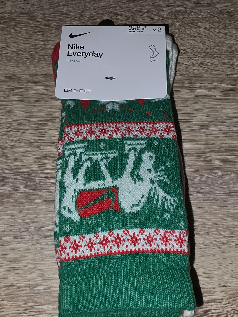Nike Everyday Dri-FIT Crew Socks - Green Christmas Reindeer